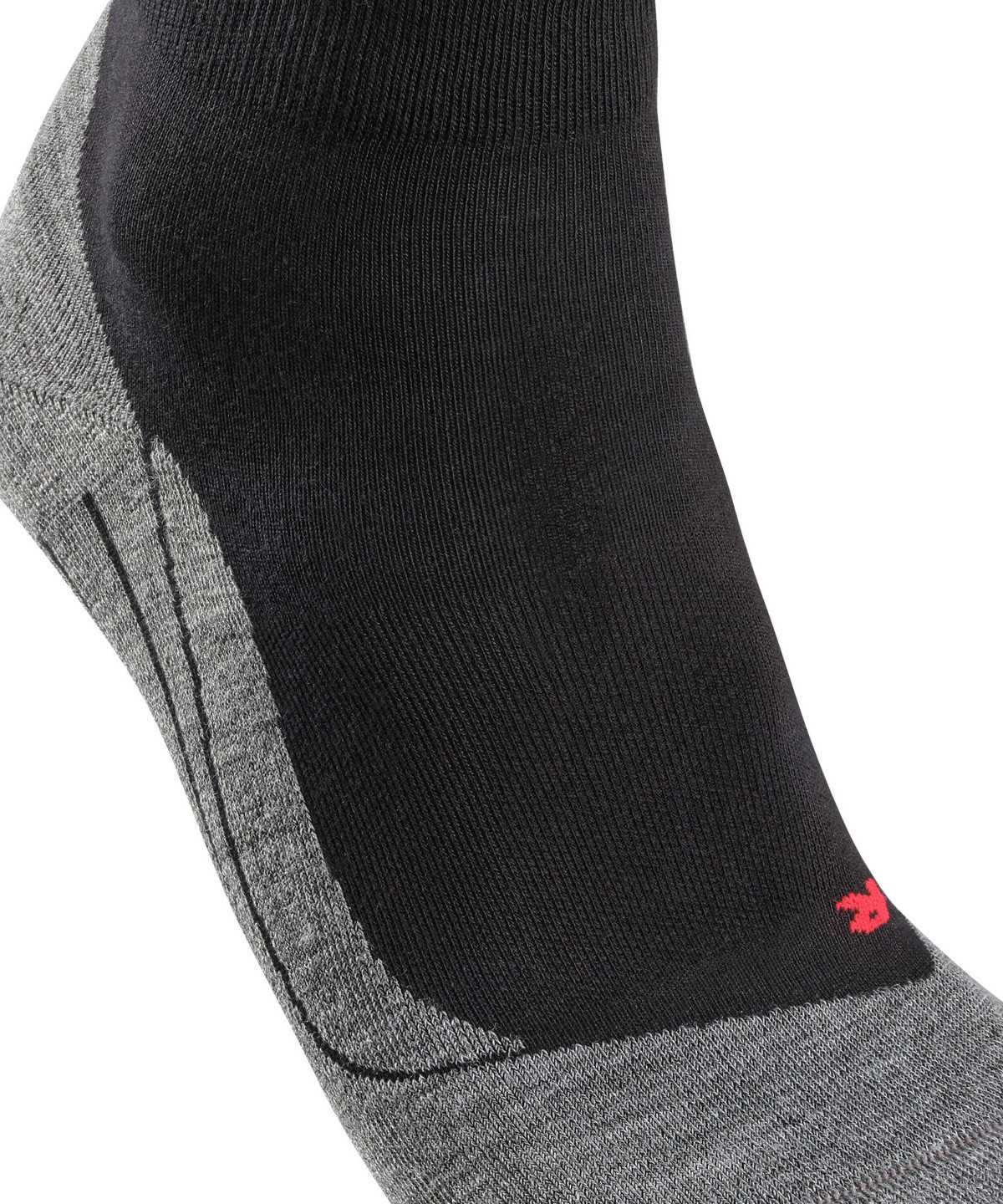 Skarpetki Falke RU4 Endurance Short Running Short sock Męskie Czarne | ZDIOCH-169